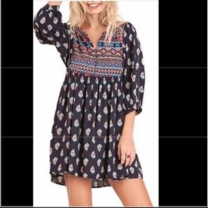 Umgee Women's Size Sm Peasant Blue Tunic Boho Top